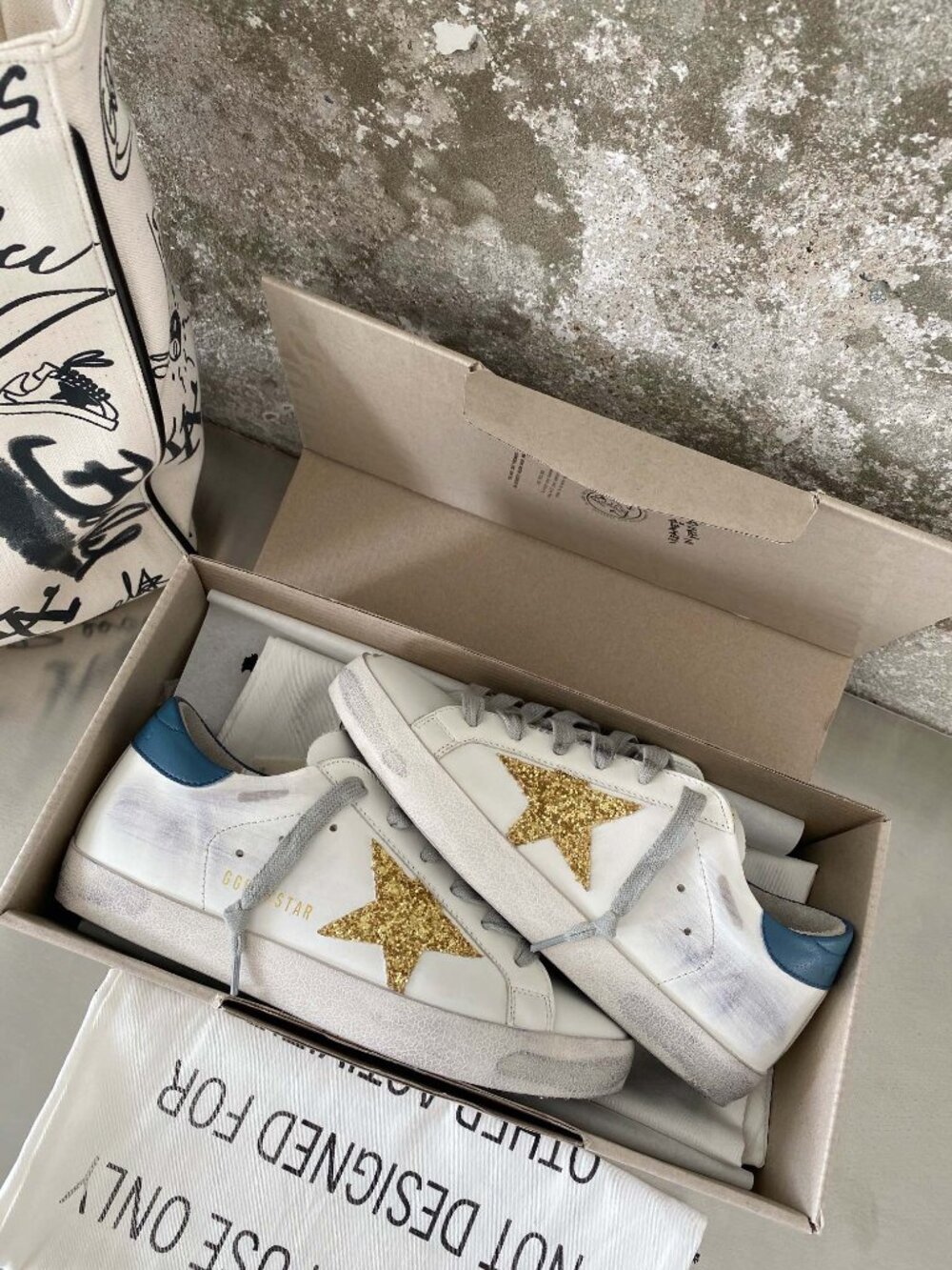 Golden Goose Blue and Gold Star Sneakers - Picture 4 of 7